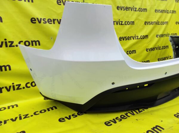 Облицовка заднего бампера в сборе с нижней структурной накладкой Tesla model Y