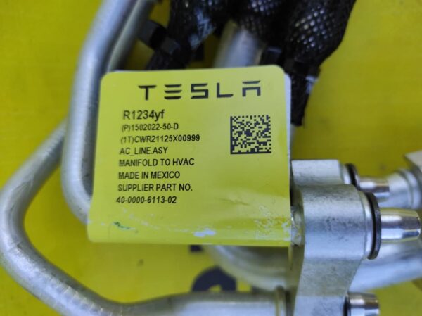 Трубопровод системы кондиционера - от Supermanifold к HVAC Tesla model Y 1502022-00-C